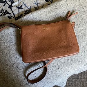 KATE SPADE ACCORDIAN CROSSBODY